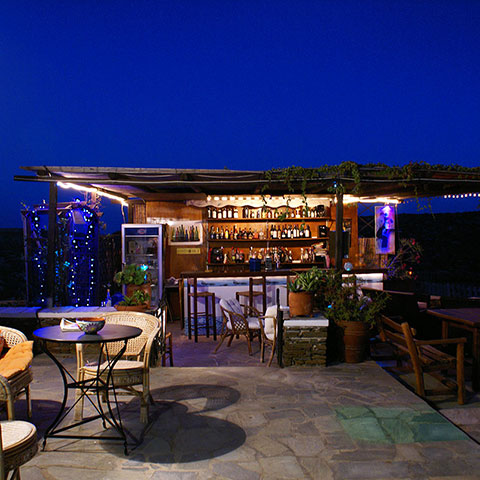 Le snack bar de l'hôtel Fasolou